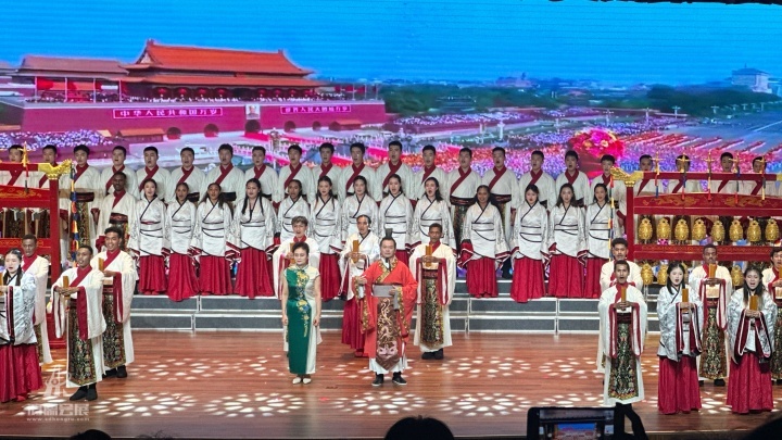 20240726 中国（山东）－老挝职业教育共同体成立暨职业教育国际化发展交流会 (13).jpg
